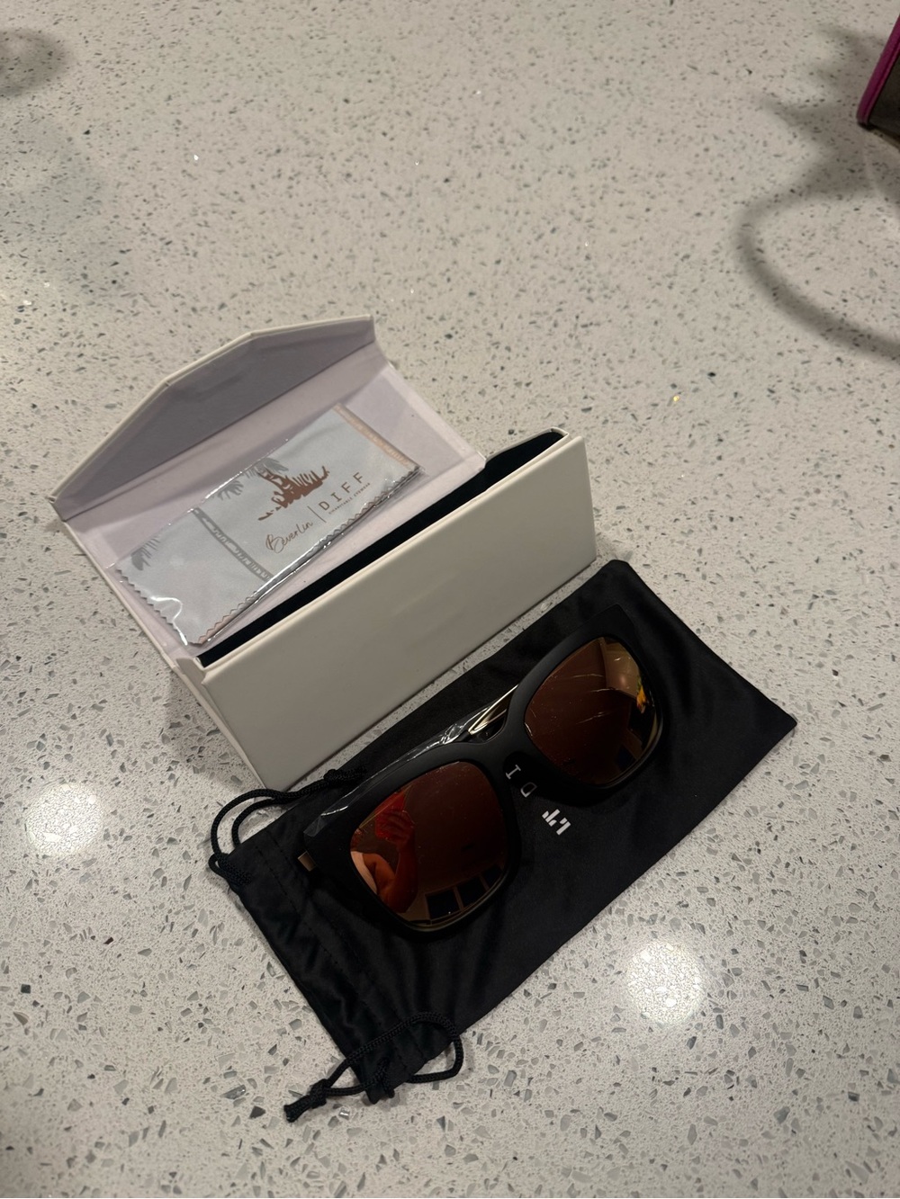 Diff Eyewear Women’s Sunglasses - Black Frame with Rose Gold Mirrored Lenses